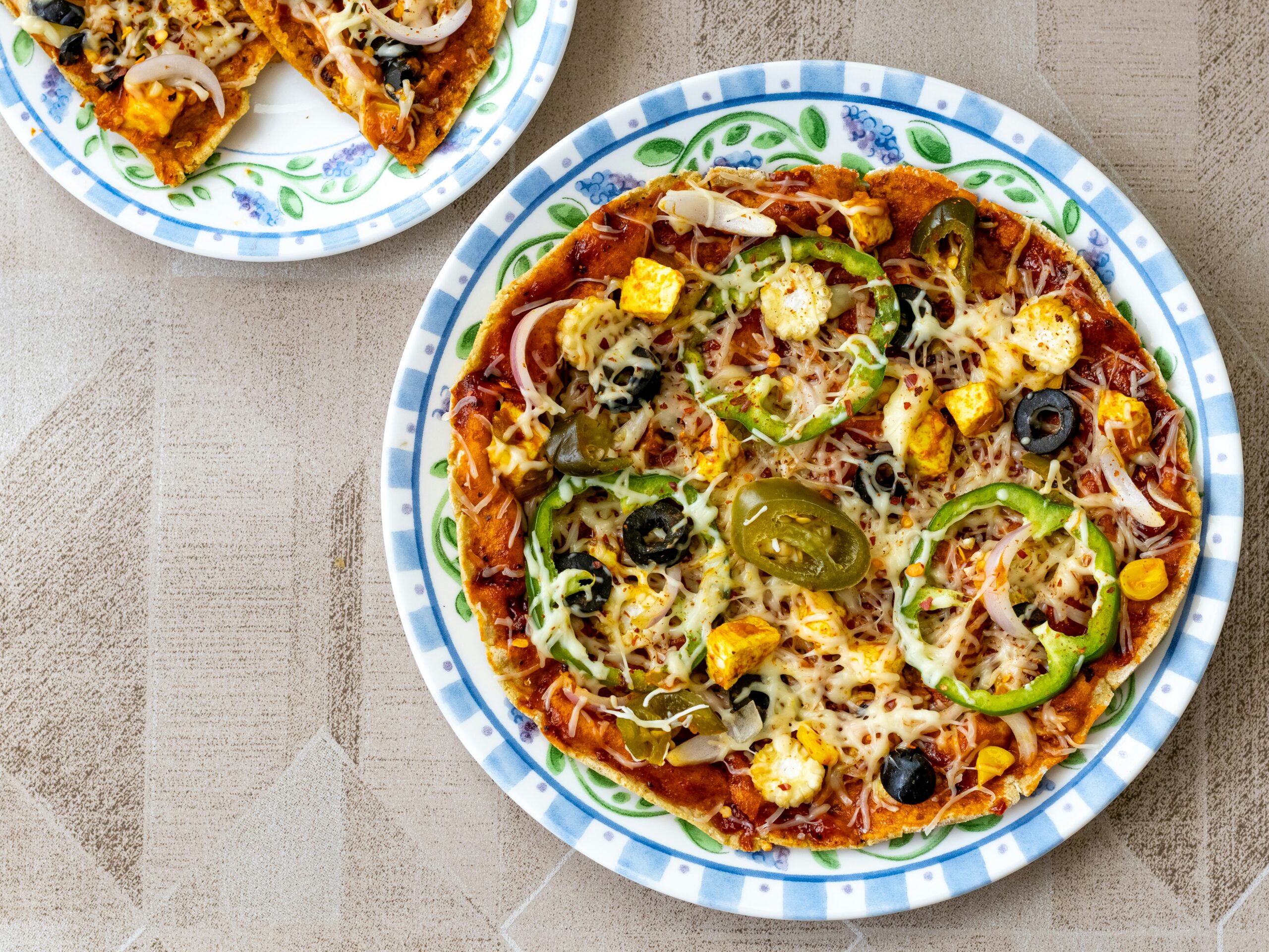 pizza z serka wiejskiego
